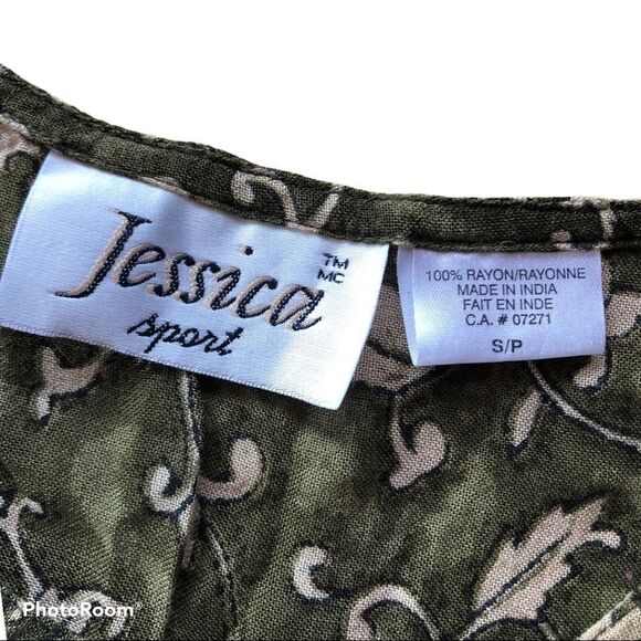 Jessica Sport vintage green sleeveless top and sarong skirt - Picture 8 of 9